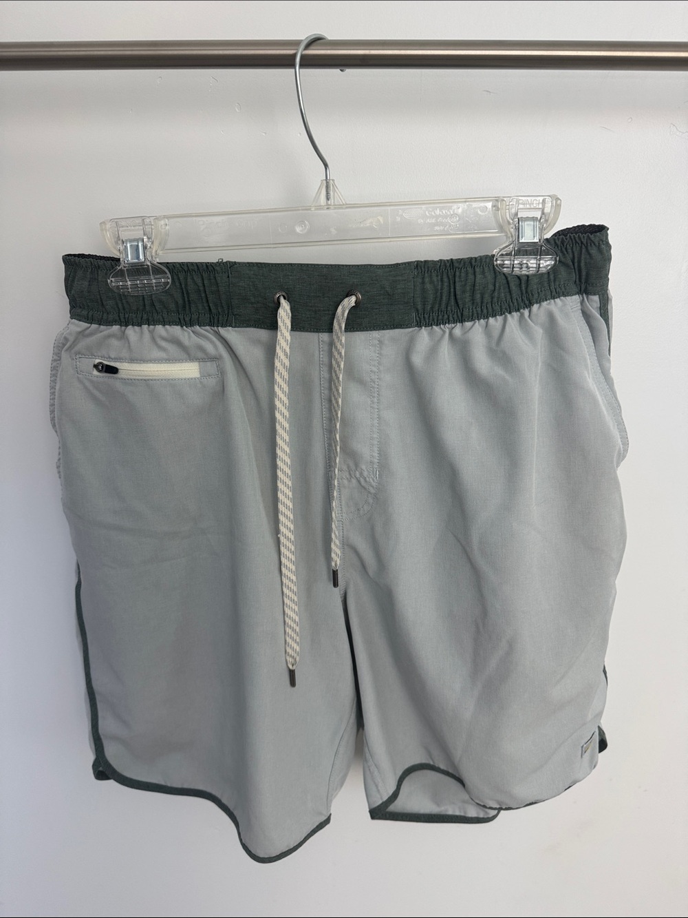 Vuori Men's Lightweight Drawstring Shorts - Gray with Dark Green Trim